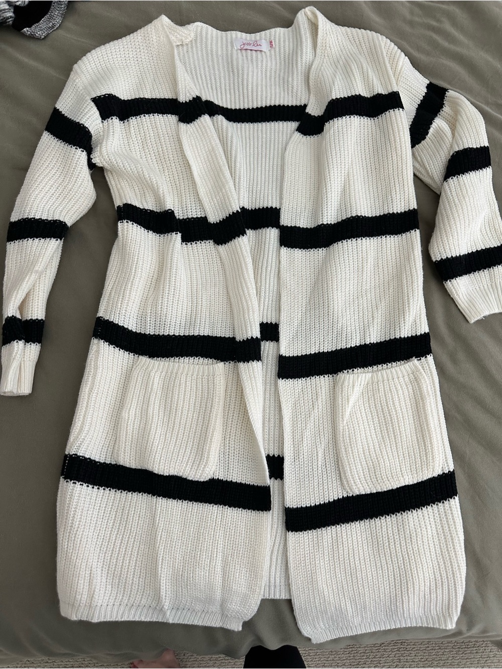 Striped Open-Front Cardigan Sweater - White & Black